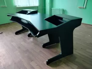 Стол звукорежиссера StudioDesk Producer 2